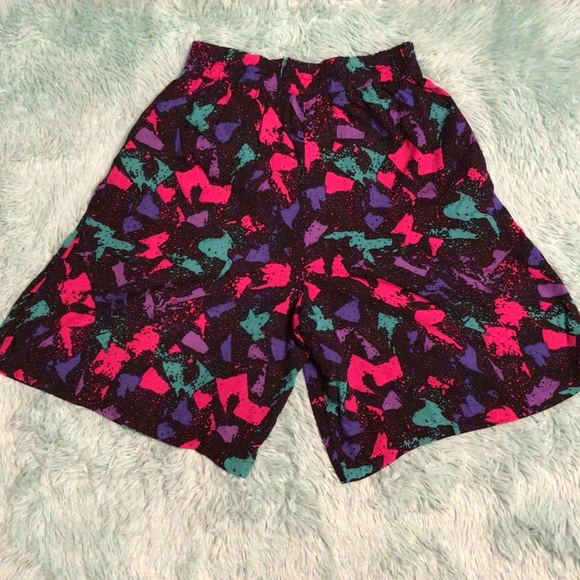 Vintage Shelly MICHAELS high waisted shorts - Picture 3 of 5